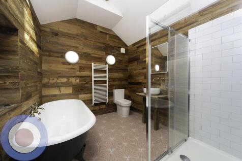 bathroom_Edit.jpg