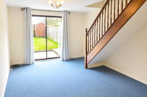 Flying Fields Road, Southam, Warwickshire, CV47 photo 5