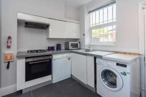 Midland Avenue, Lenton, Nottingham, NG7 2FD photo 3
