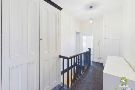 Hallway  - Ewemove Whitchurch Nantwich Charlotte T