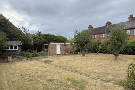 Plot of Land, Burns Street