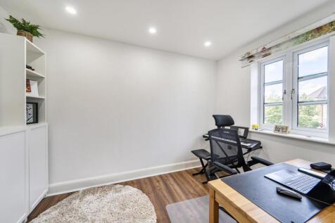 Davidson Frost-Wellings, DFW, Goodhall Close, Stan
