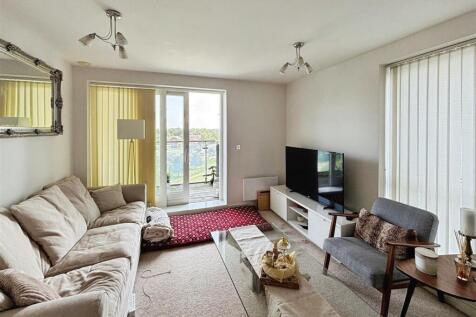 6be05a64-Photo 206-13-25 2C 2014 2016 2008.jpg