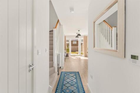 6 Pippin Close, Bodicote-6.jpg