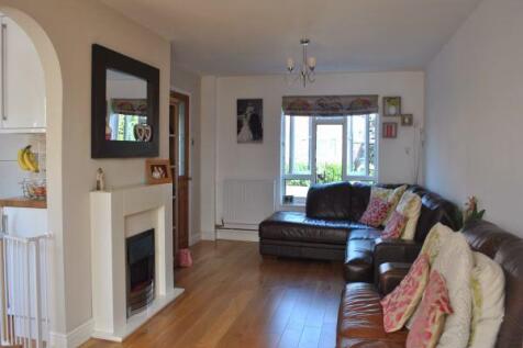 St. Peters Way, Corby, NN17 1UL photo 3