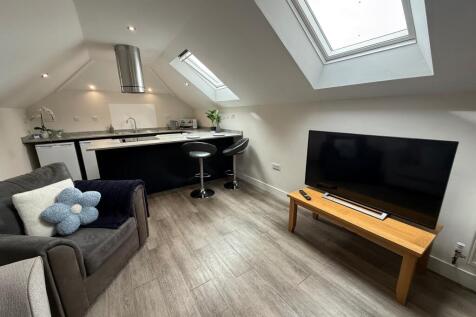 4B Charnwood Grove, West Bridgford, Nottingham photo 3