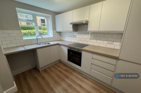 Recently Fitted Kitchen