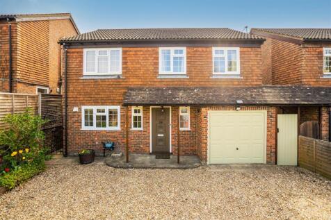 24 Maybrook Gardens-14.jpg