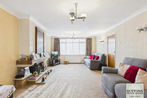 6 Brayford Avenue, Coventry, West Midlands, CV3 5