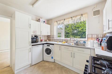 Bleakmoor Close, Rearsby, Leicester photo 5