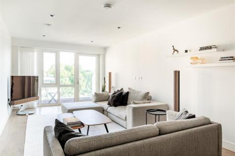 Quayside House-3.jpg