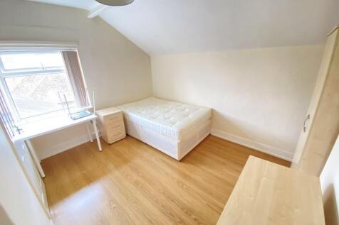 Second floor, 32 Campion Terrace, Leamington Spa photo 3