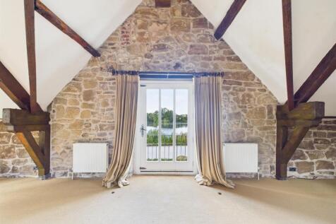 Bedroom/Sitting Room