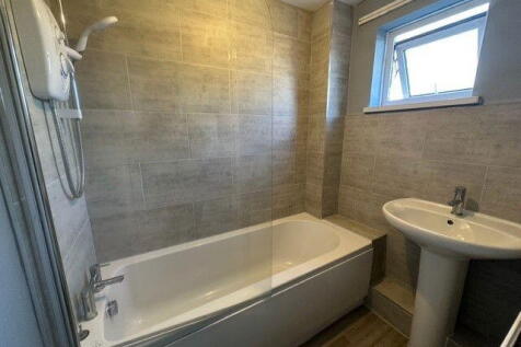 Portree Walk, Corby, NN17 2QY photo 3