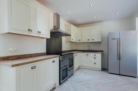 Ashleigh Drive, Loughborough photo 3