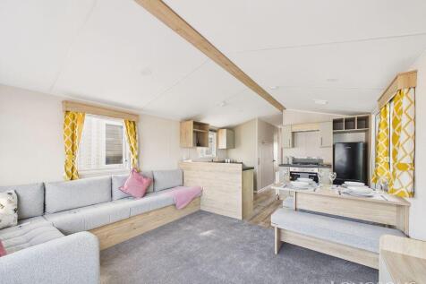 Cam02173g0 Pr0353 Still032