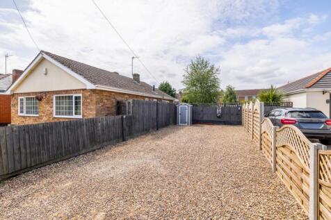 106b Robin Hoods Walk (Boston)-1