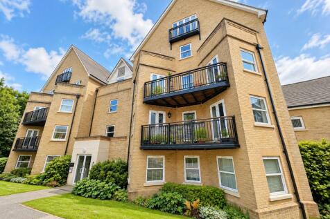 2-bed flat on St. Marys Road, Ipswich, £1,050/mo