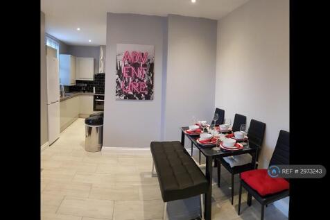 Romborough Way, London, SE13 photo 5