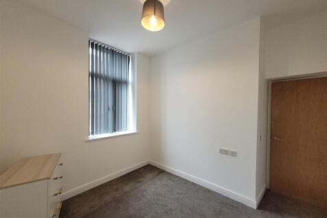The Corner House, 129 Godwin Street, Bradford photo 5