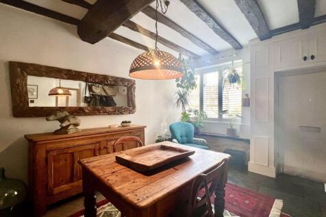 Formal Dining / Reception Room