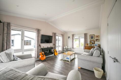 Hazelgrove EweMove Saltburn