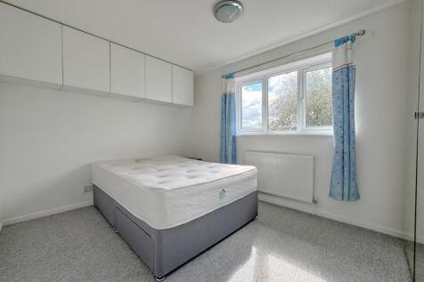 Cooks Close, Bradley Stoke, Bristol, Gloucestershire, BS32 photo 4