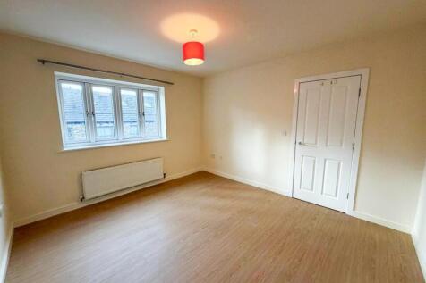 4 bed townhouse, Silsden