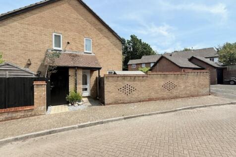 Southampton, SO45 - property photo