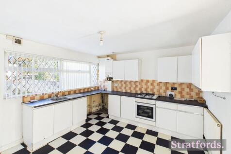 Crispin Road, Bradville, MK13 photo 3