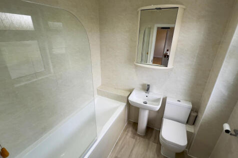 Bathroom 1-2