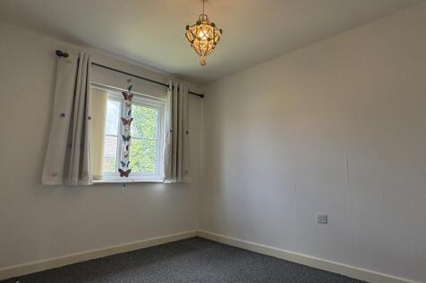 27 Barlow Close photo 5