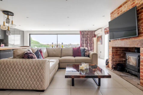 1383929-14-692472...