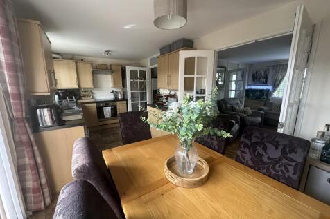 Pensford Drive, Eastbourne, East Sussex, BN23 photo 4