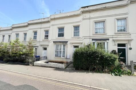 1-bed flat on Room 3, Tachbrook Road, Leamington Spa, £625/mo