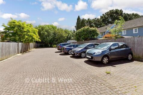 Driveway/Parking