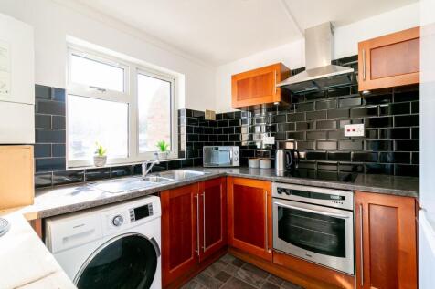 Room 1, Beverley Road, Stevenage, SG1 photo 4