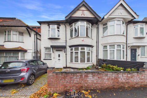 4 Bedroom Semi-Detached Family Home | 65ft Garden