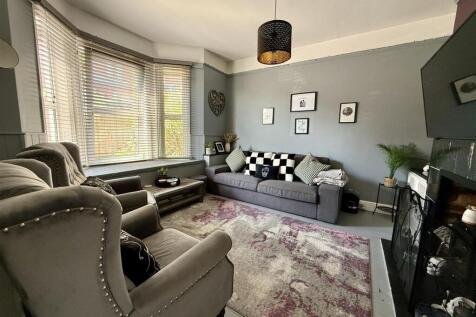 Sitting Room: