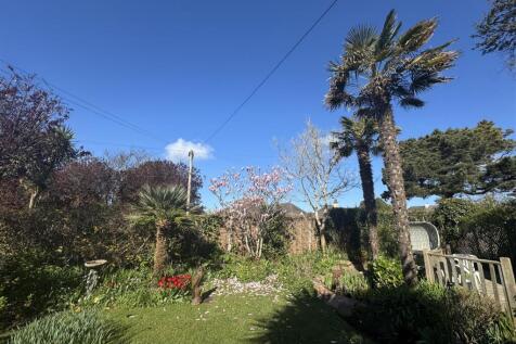 FRONT GARDENS