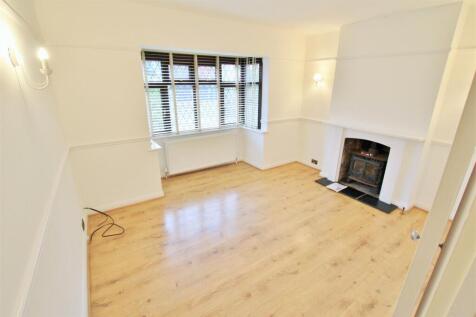 Picketts Avenue, Leigh On Sea photo 5