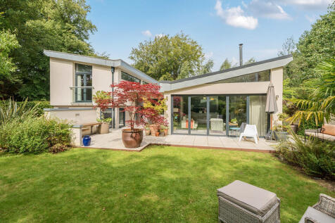 1332249-2-6894cd4...