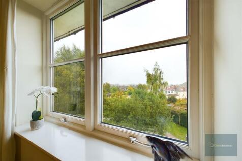 CAM03907G0-PR0076-ST