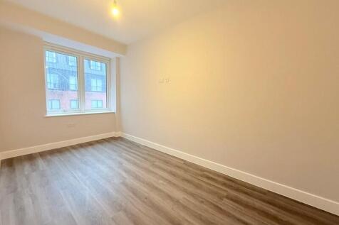 Camberley photo 5