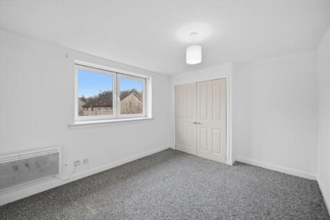 Easterhouse Road, Easterhouse, Glasgow, G34 9RF photo 5