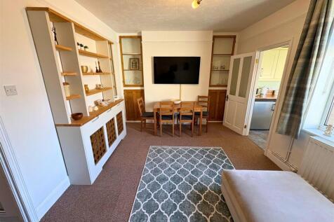 Lounge 1b (edit).jpg