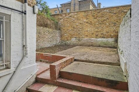 11A Chesterton Road, Notting Hill, London W10 5LY