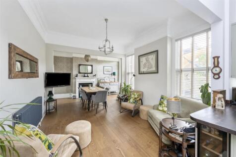 Salisbury Road, 5-042.JPG