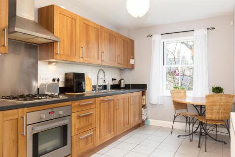 Kichen/Breakfast Room