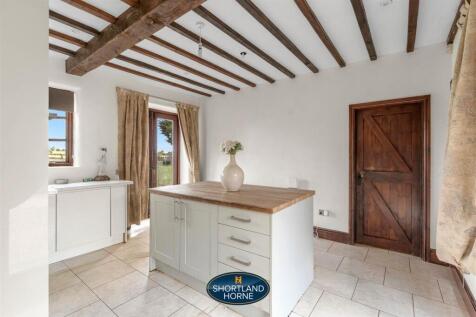 4 Wall Hill Crt Updated WM (24 of 32).jpg